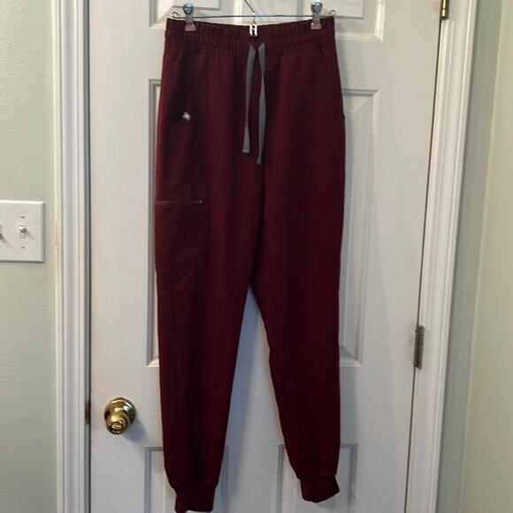 Figs Zamora high waisted women’s size XS burgundy - Picture 3 of 9